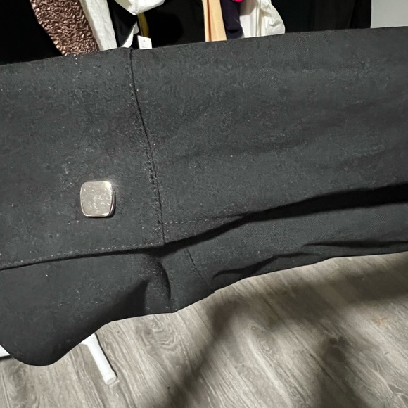 Plus Size Top - Picture 3 of 4